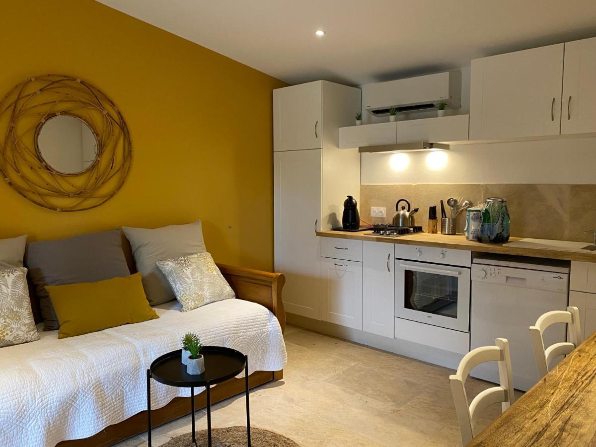 Domaine Du Mas Foucray Aparthotel Les Baux-de-Provence Luaran gambar