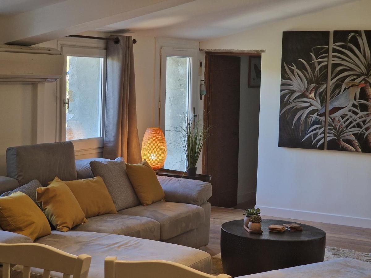 Domaine Du Mas Foucray Aparthotel Les Baux-de-Provence Luaran gambar