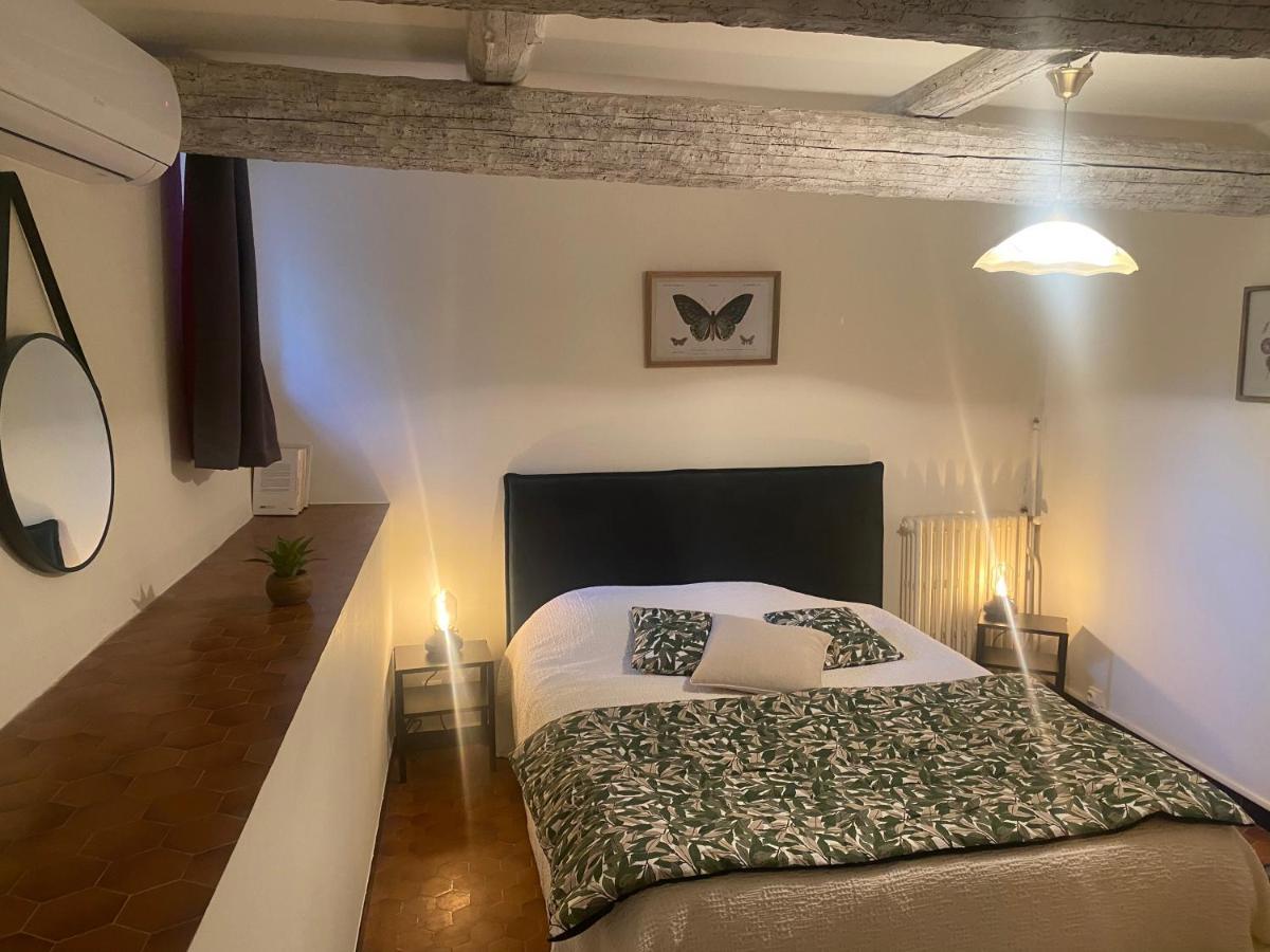 Domaine Du Mas Foucray Aparthotel Les Baux-de-Provence Luaran gambar